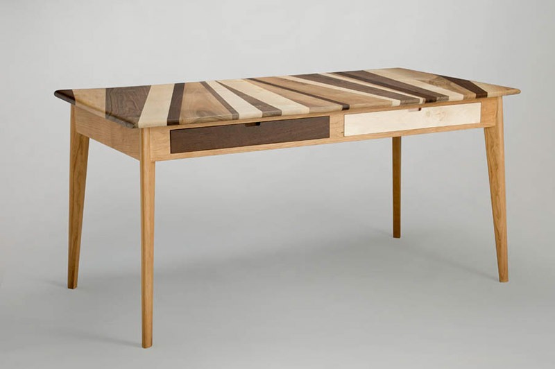 scrivania in legno massello