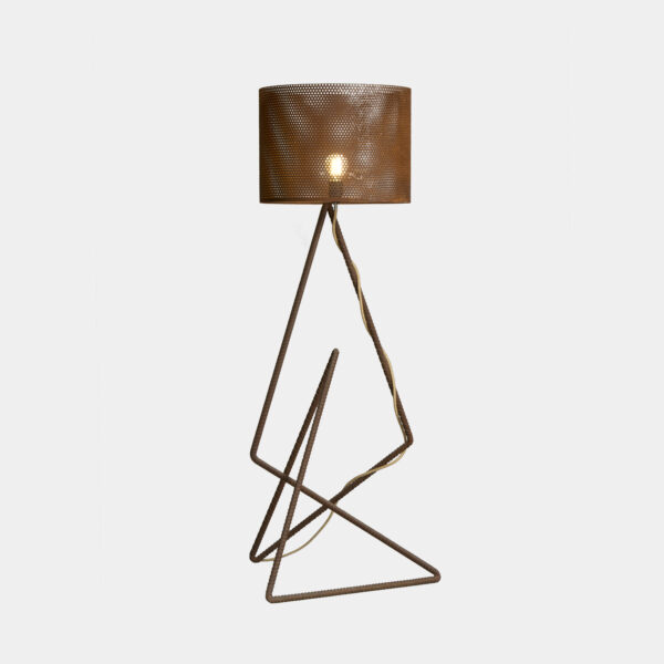 Lampada in ferro di design AT2