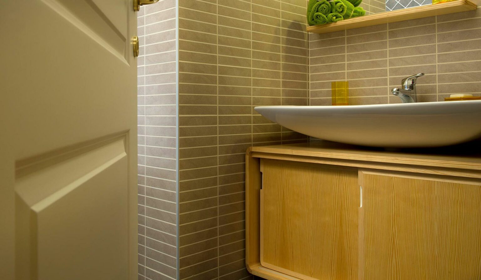 mobiletto bagno legno di pino