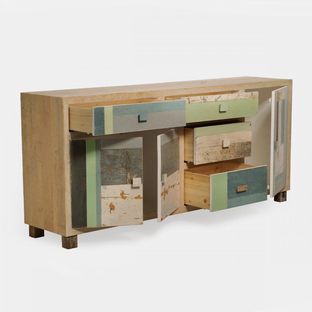 credenza in legno naturale di recupero