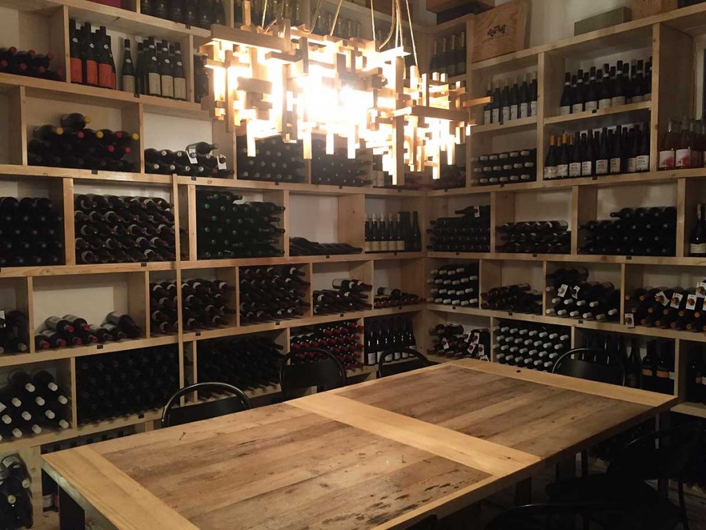 cantina in legno per vino