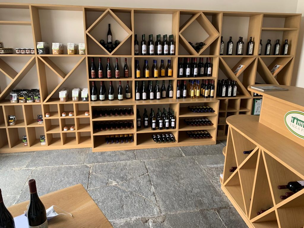 scaffali per vino in rovere