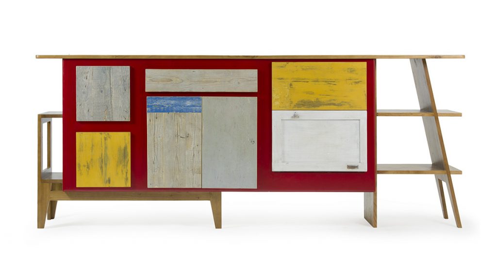 credenza lunga colorata