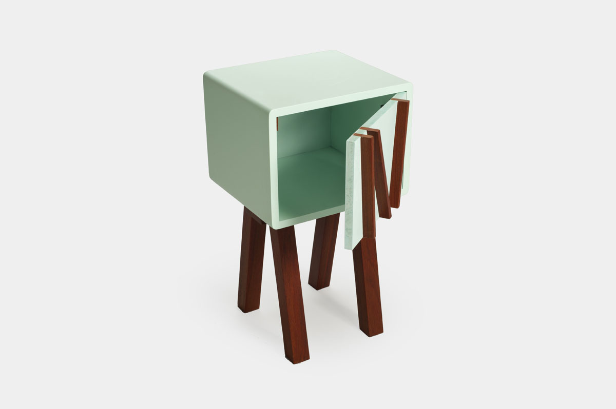 mobiletti-particolari-colorati-pupazzi mobiletti particolari colorati collezione pupazzi