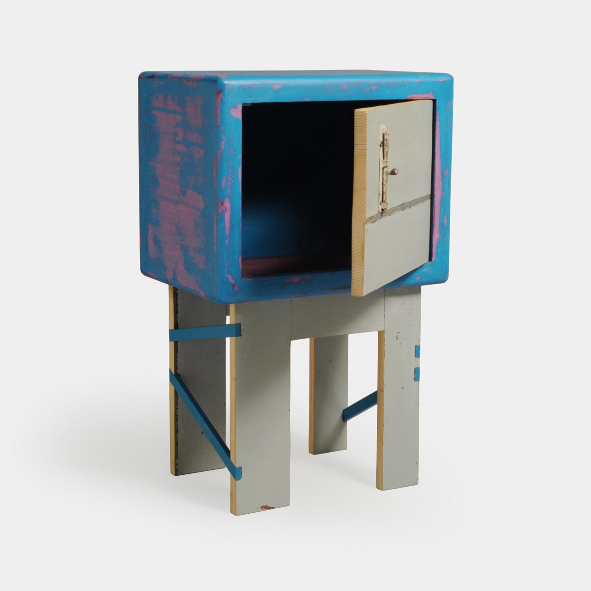 mobiletto-multiuso-con-sportello-grigio-Pupazzo mobiletto multiuso con sportello grigio modello pupazzo