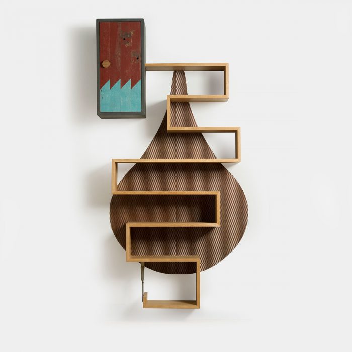 piccola libreria in legno di design