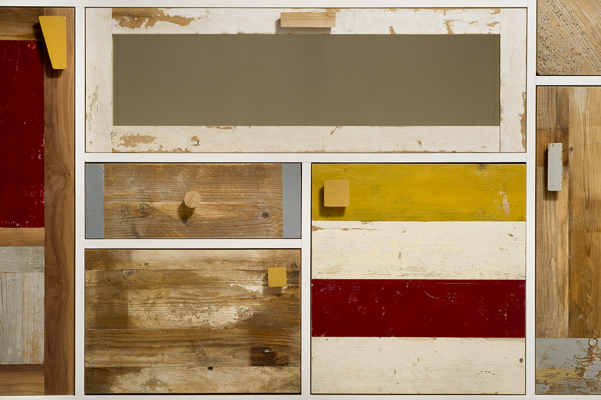 dispensa-legno-e-bianco cassetti madia alta vetrina vintage