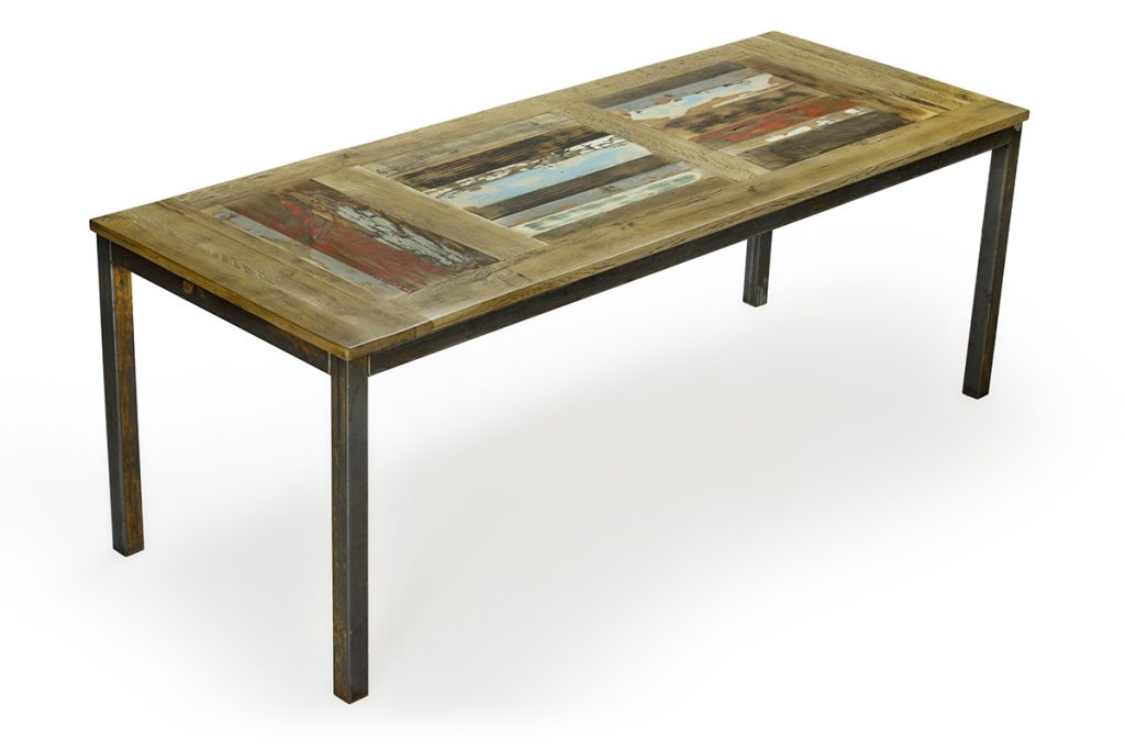 tavolo in arte povera, legno rustico grande con gambe in ferro