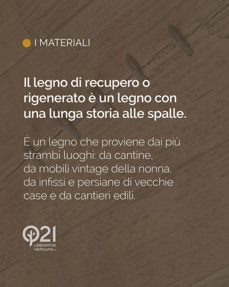 carosello legno di recupero